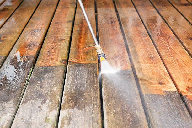 Best Rust Removal  in Lawtey, FL